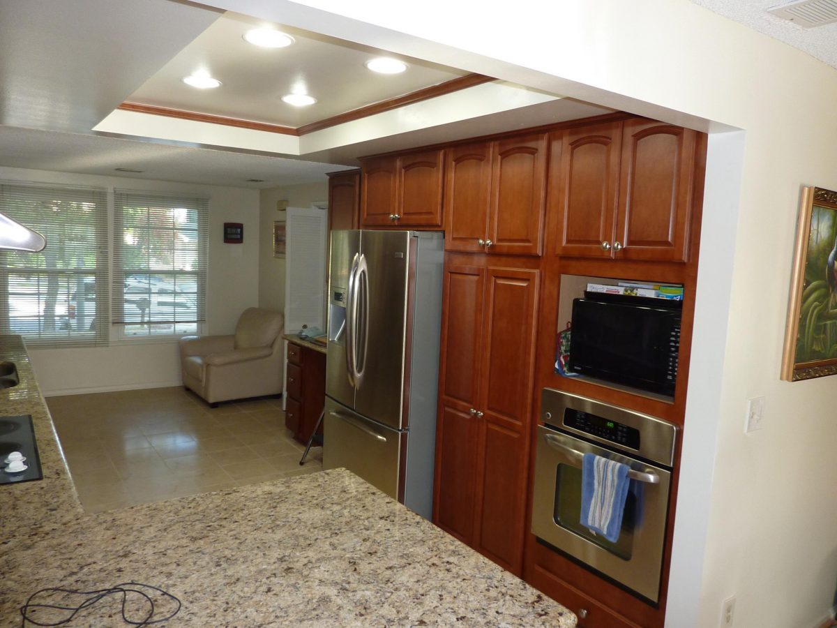 Northridge Traditional Kitchen